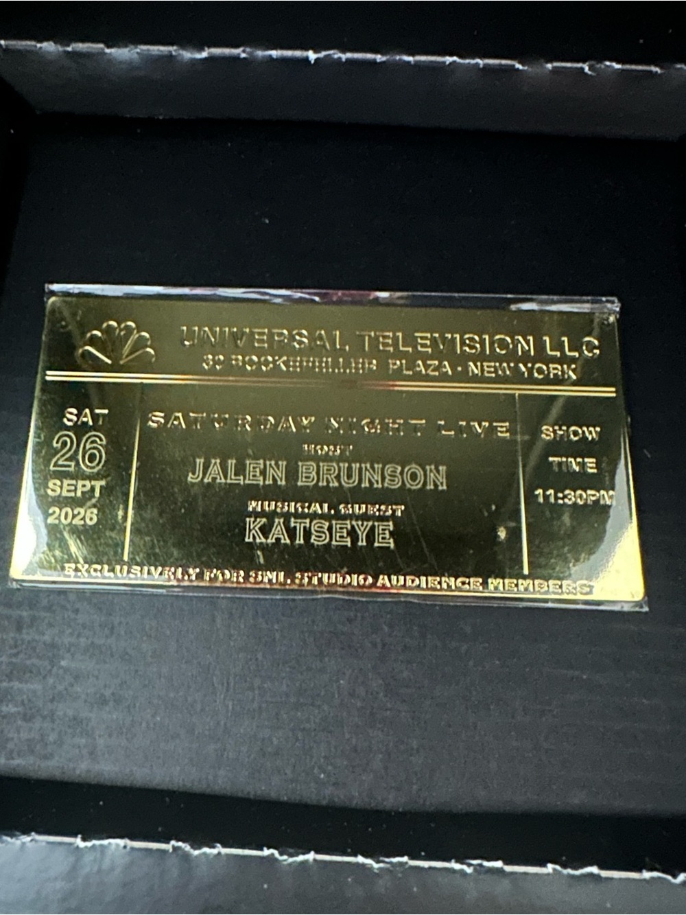 KATSEYE & Knicks Jalen Brunson LIMITED EDITION Saturday Night Live Golden Ticket